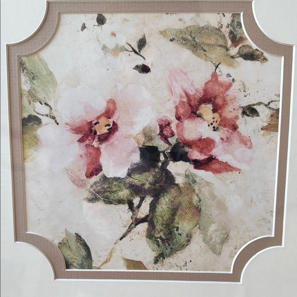Gold and Pink Ornate Picture Frame with Quatrefoil Design - Picture 3 of 5
